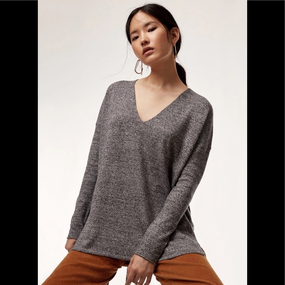 Aritzia Babaton Erin Sweater - Picture 1 of 9